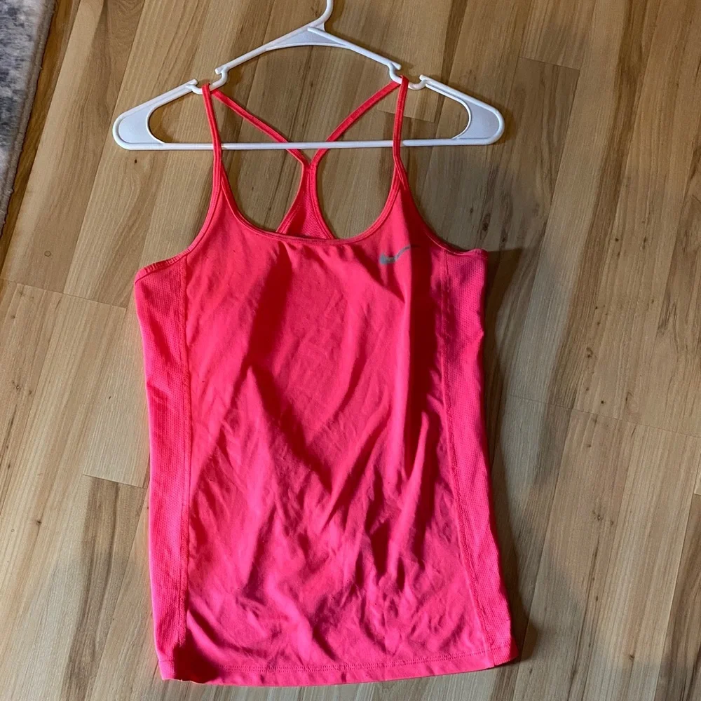 Nike Women's Vibrant Pink Tank Top - Picture 1 of 3
